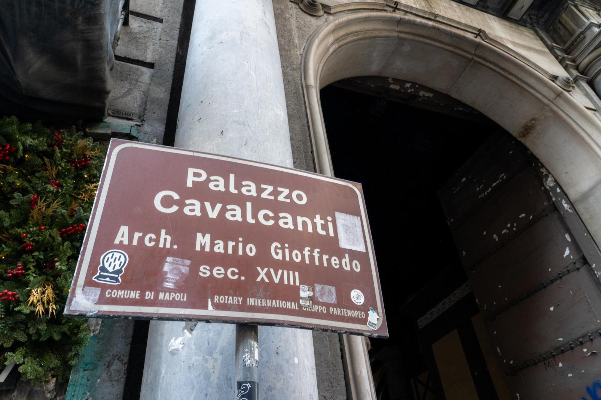 Domus Sibyllina, Palazzo Cavalcanti Neapel Exterior foto